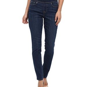 Levi's Ladies 512  Perfectly Slimming 4
